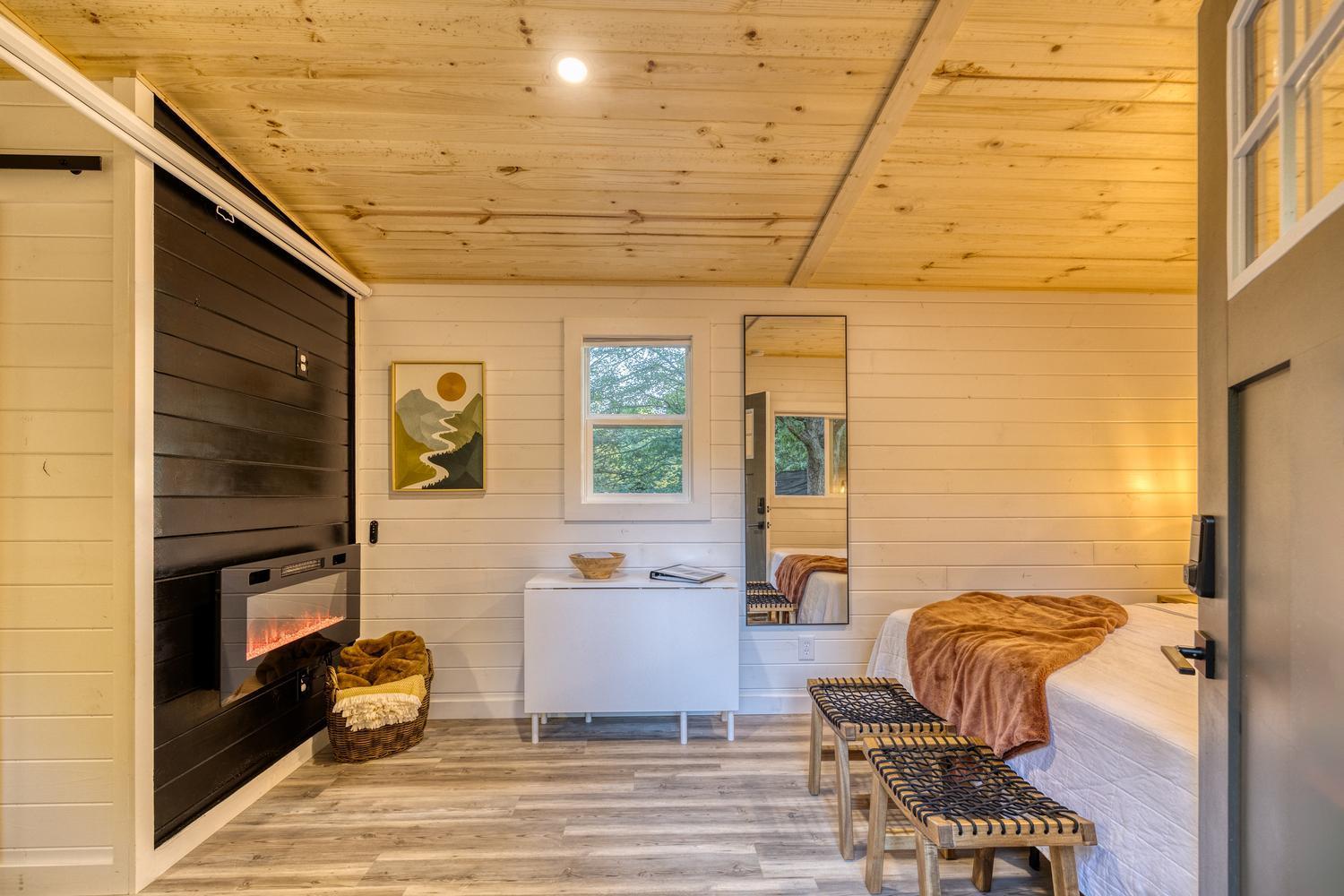 Couples Retreat: King Bed:Hot Tub:Firepit & More Blue Ridge Ngoại thất bức ảnh